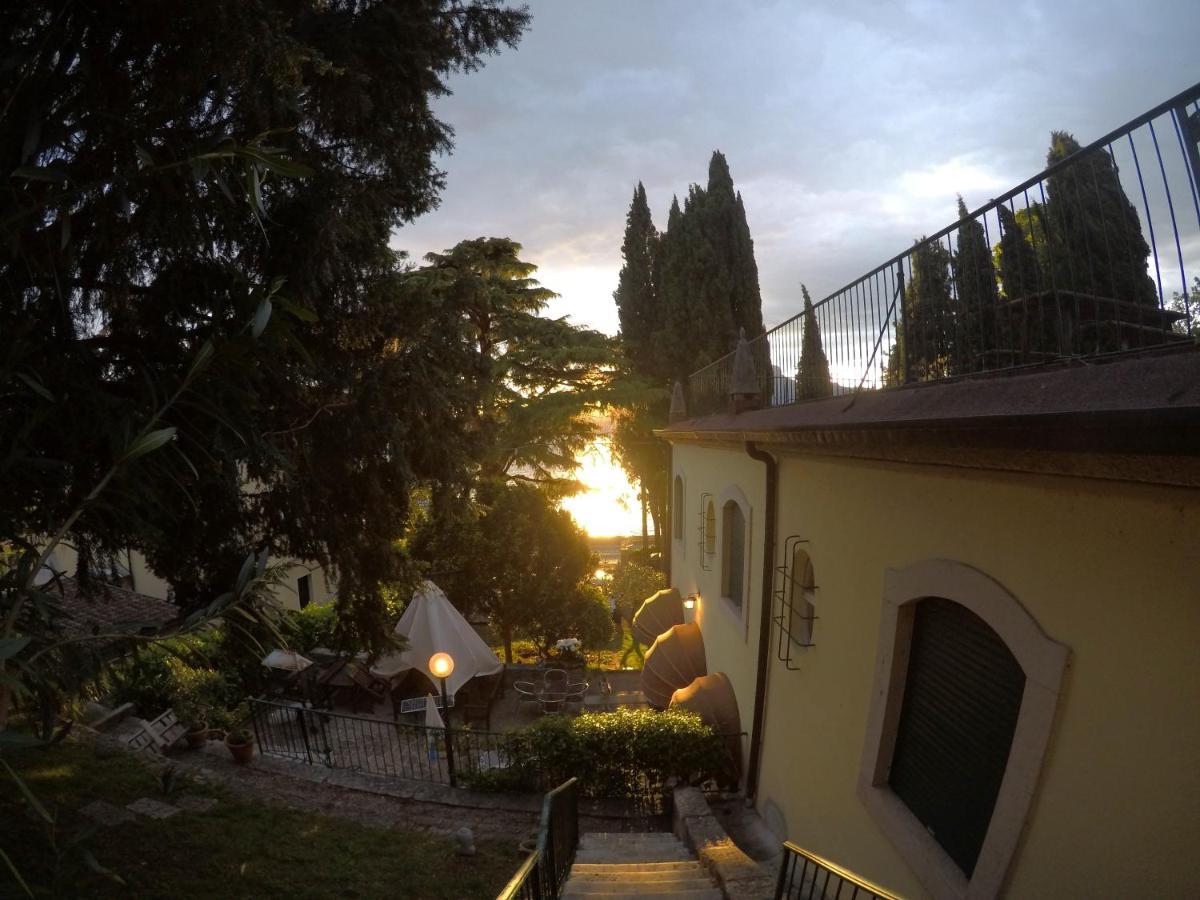 Villa Corteolivo Rooms توري ديل بيناكو المظهر الخارجي الصورة